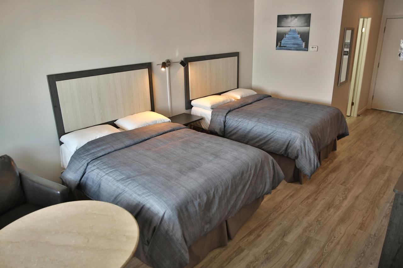 Motel Castille Roberval Eksteriør billede