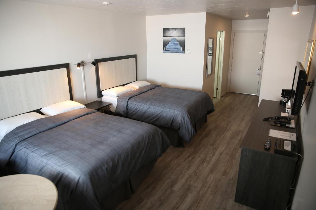 Motel Castille Roberval Eksteriør billede